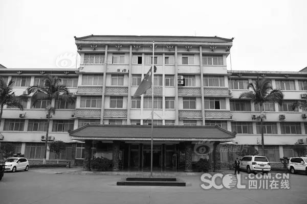 The government built new affordable housing complexes in urban areas with high rent costs