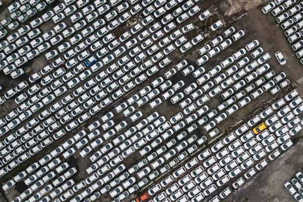 Local farmers markets started selling homemade cheese and dairy products from local farms