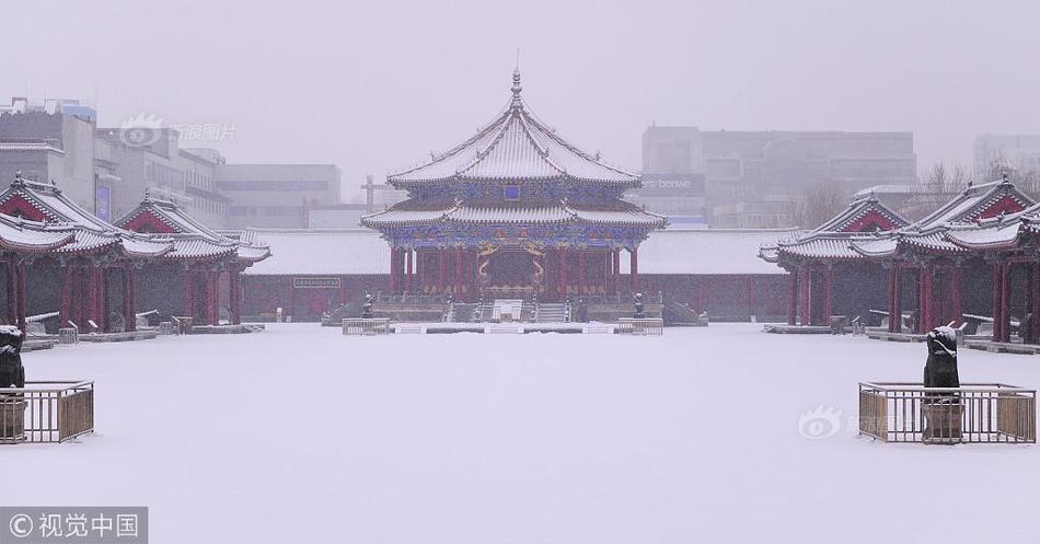 Automotive company reveals plans to build electric vehicle charging stations across the country