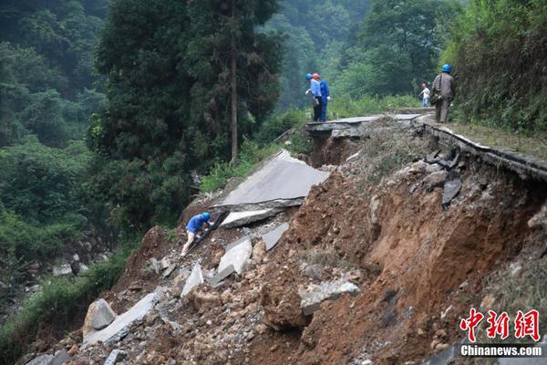 A severe hailstorm hit the midwestern states damaging crops and vehicles in rural areas