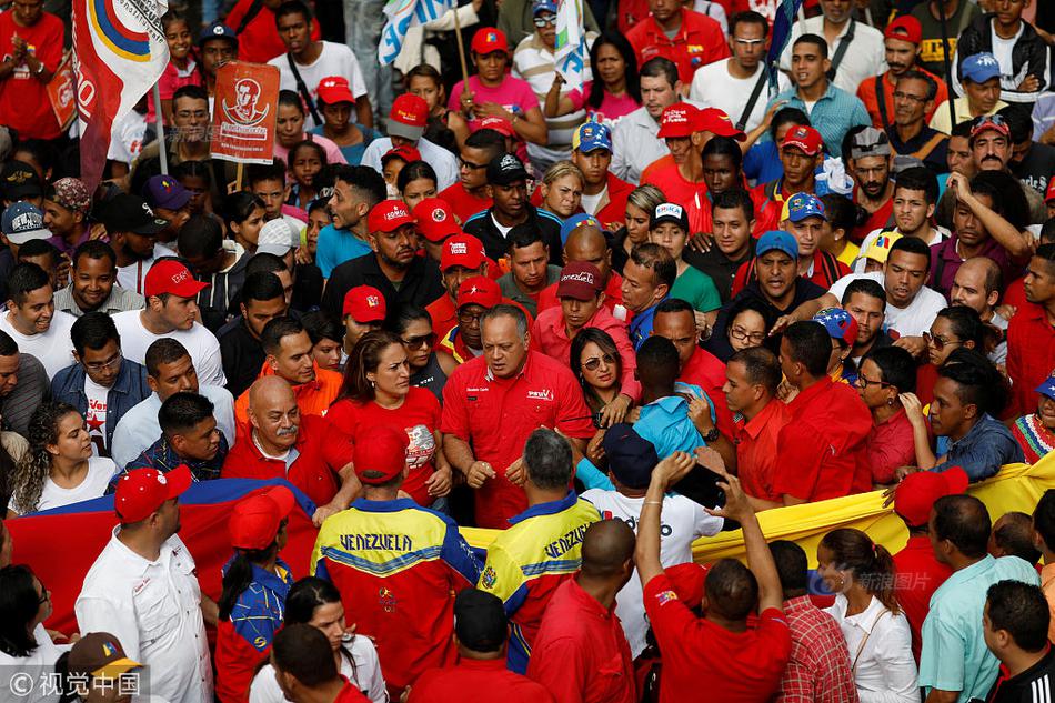 Paramedics use new portable defibrillators to save heart attack patients