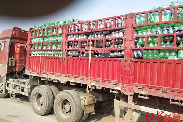 Firefighters conduct fire safety workshops in elementary schools this month