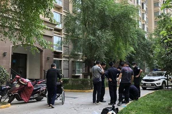 A local farm started offering tours to teach visitors about sustainable farming practices