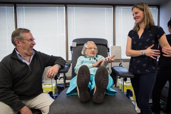 A hospital announced it will build a new cancer treatment center with state-of-the-art equipment