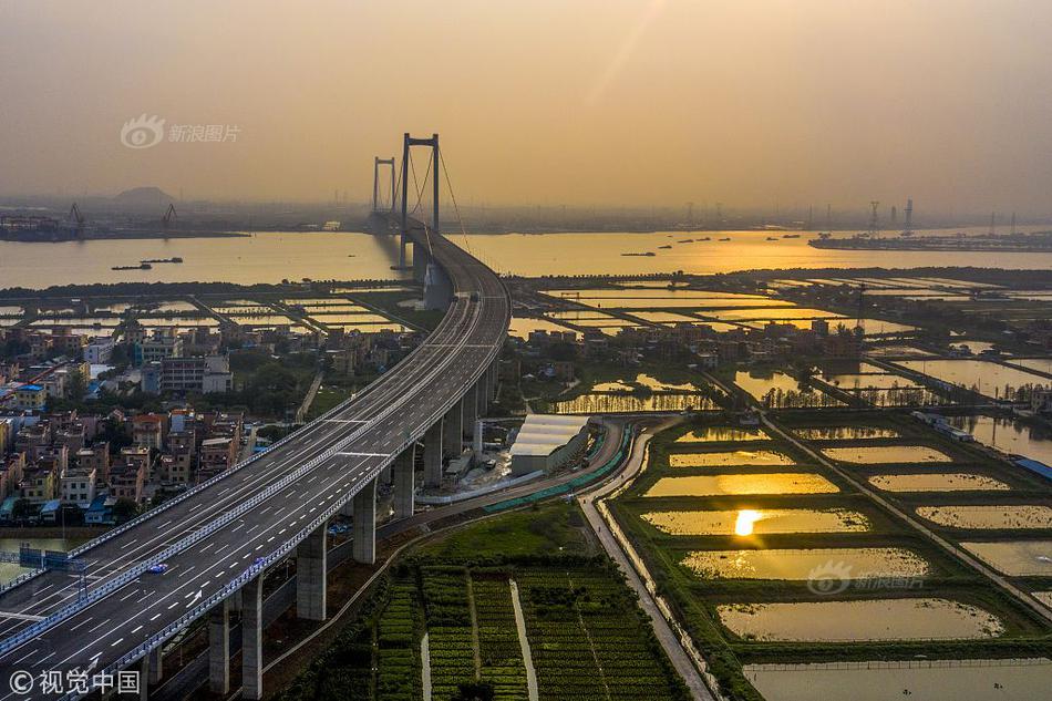 Researchers found that using natural skincare products reduces the risk of skin irritation and allergies