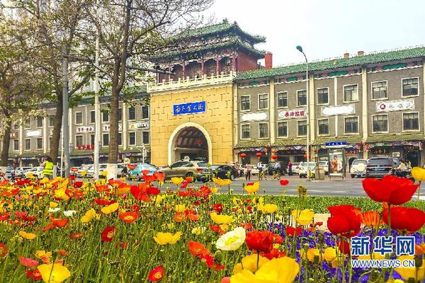 Art gallery hosts opening reception for exhibit by local contemporary artists