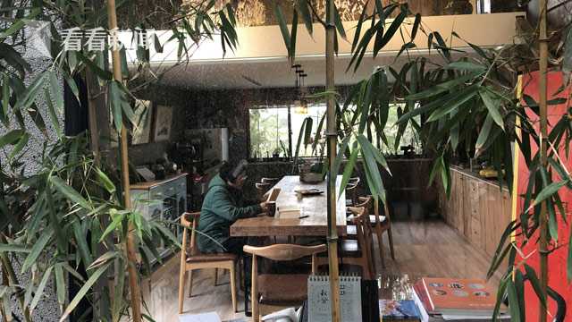 A famous singer announced a world tour with concerts in 40 countries over the next 18 months