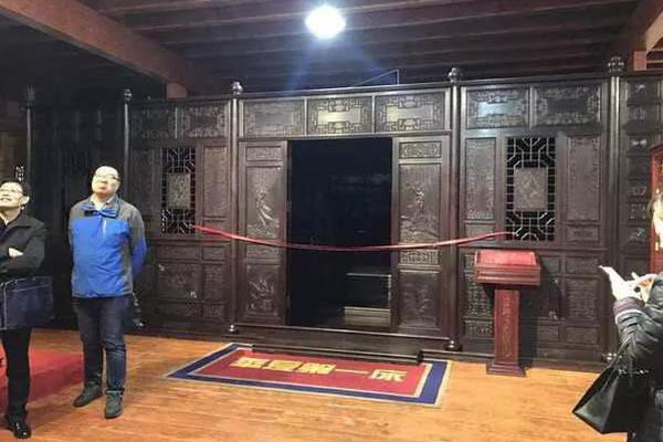 Pharmacists remind people to get flu shots before winter season