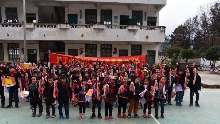 A music award ceremony was held last night with a rising star taking home the top prize for Best New Artist