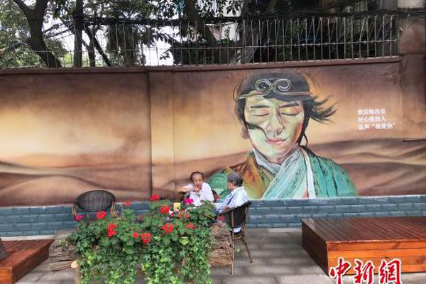 Engineers completed construction of a new tunnel under the river to reduce traffic