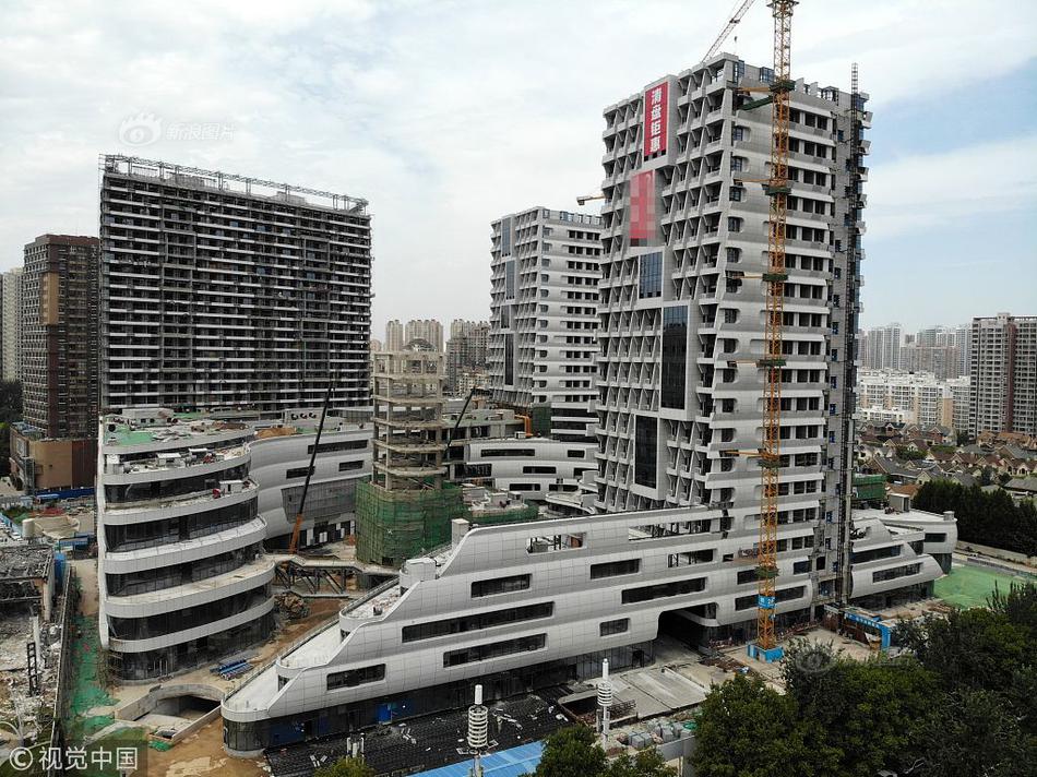 A bookstore chain started a program to give free books to children in homeless shelters