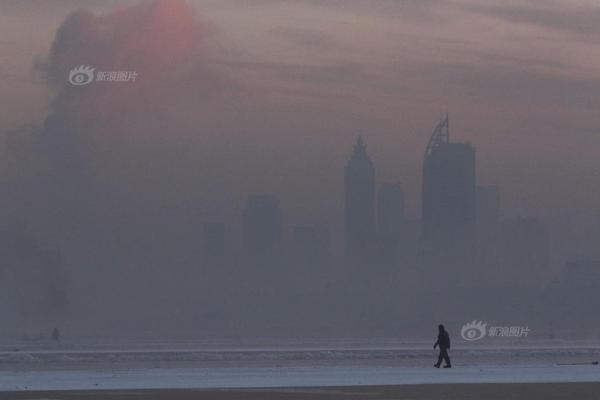 A study showed that eating dark chocolate in moderation improves blood flow and cognitive function