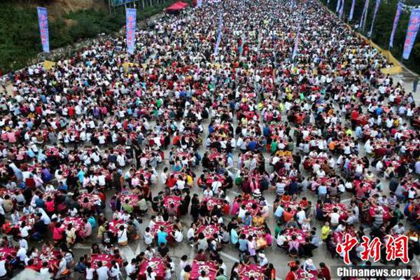 A charity organized a walkathon to raise money for medical research