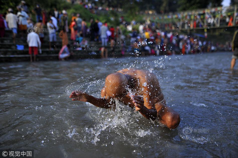 The national soccer team hired a new head coach with international experience