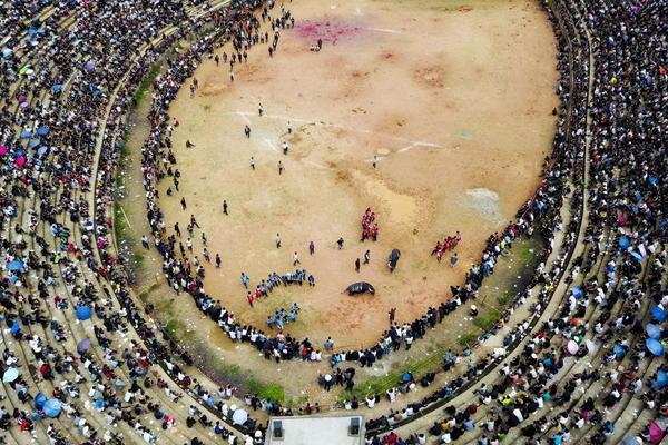 A university opened a new science lab with state-of-the-art micro