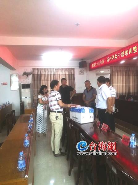 A famous singer announced a world tour with concerts scheduled in 40 countries over the next year