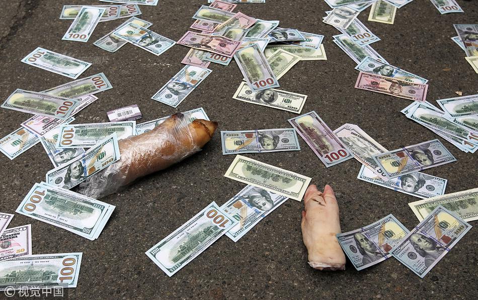 A school started a robotics club