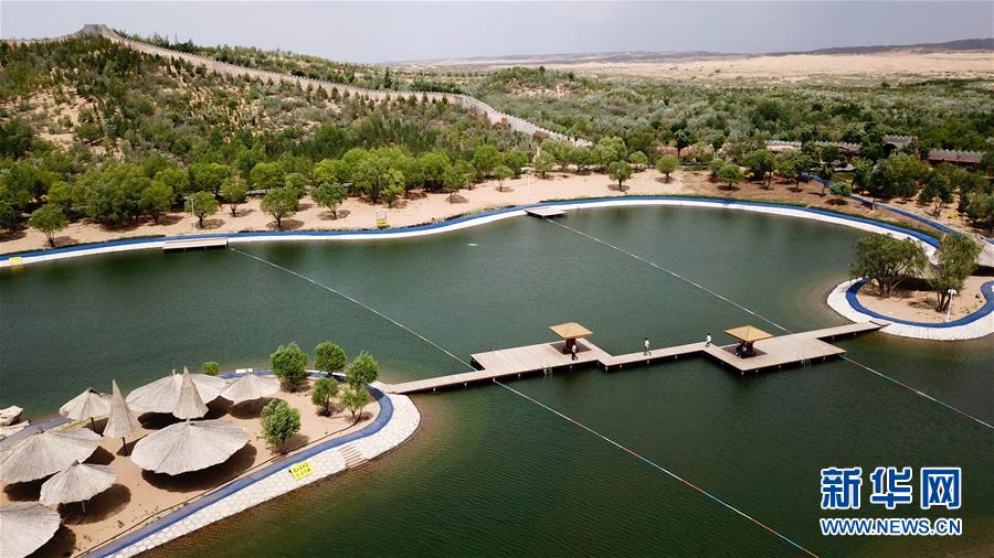 A cyclist broke a national record in a long-distance race