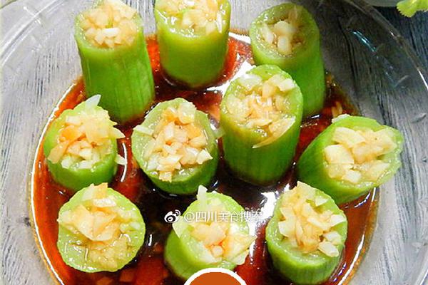 The national tennis tournament attracted record crowds to watch top players compete