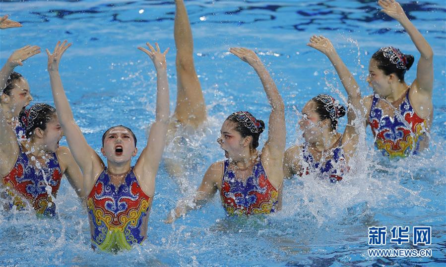 A singer released a new single that topped music charts in 10 countries