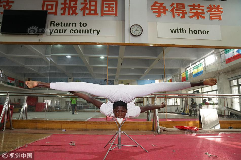 Tech company launches a new smartphone with advanced camera features