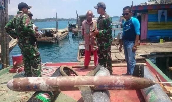 A major retailer announced plans to open 15 new stores in small towns