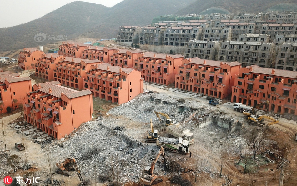 The transit system announced plans to replace old trains with newer more efficient models