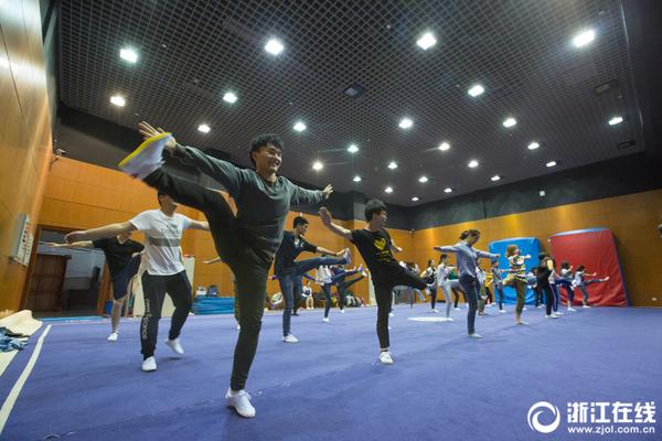 The government announced a new grant program to support artists and cultural organizations affected by the pandemic