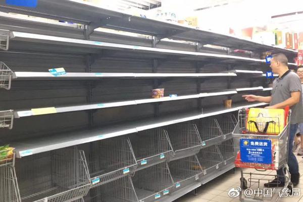 Dance company tours small towns with performance inspired by local history