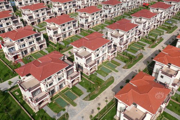 A major fashion brand announced it will use only sustainable materials in its clothing lines starting next year