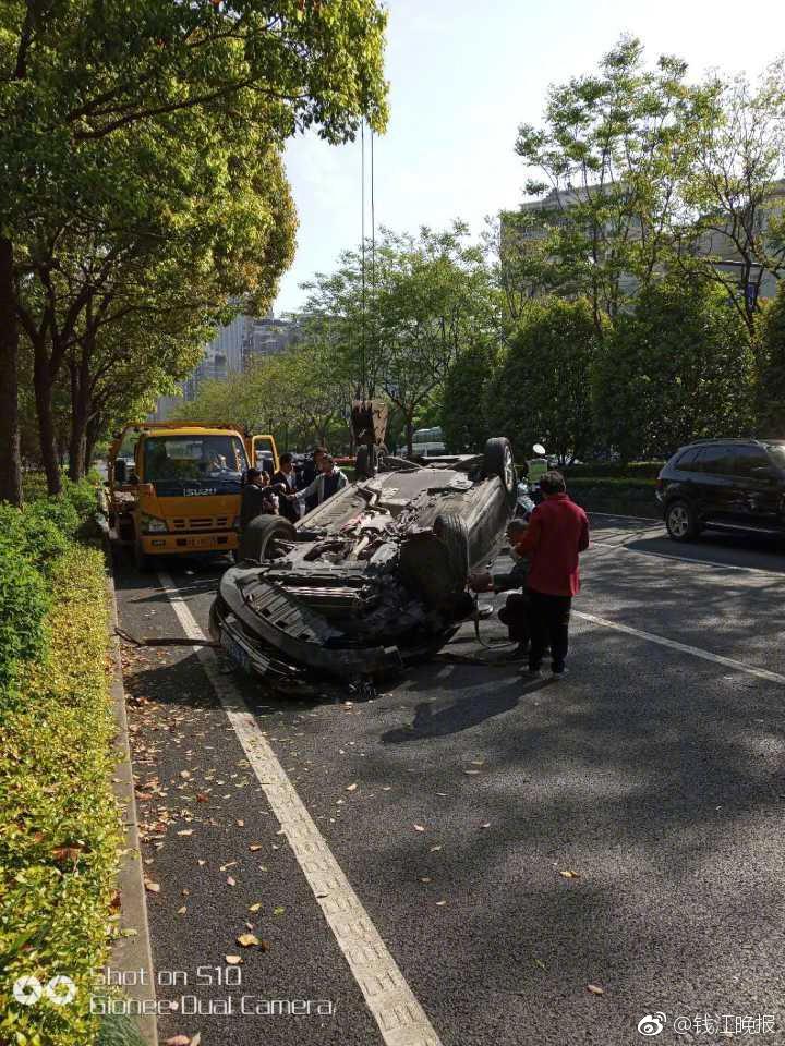 Survey shows 75 percent of students prefer hybrid learning models over full in person classes