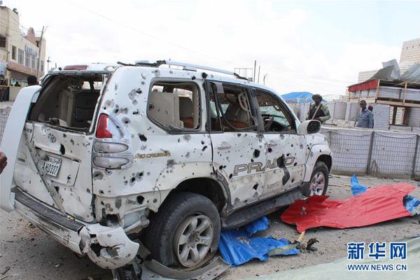 A team of scientists developed a new method to clean oil spills more efficiently