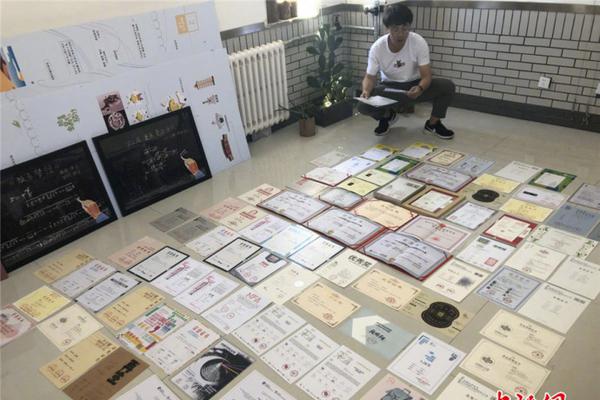 A chemical leak at a factory in the industrial zone was contained with no health risks reported