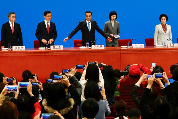 A major retailer announced plans to offer free shipping for all online orders