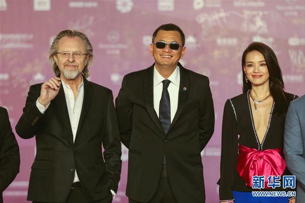 The United Nations held a summit to discuss strategies to reduce global plastic waste