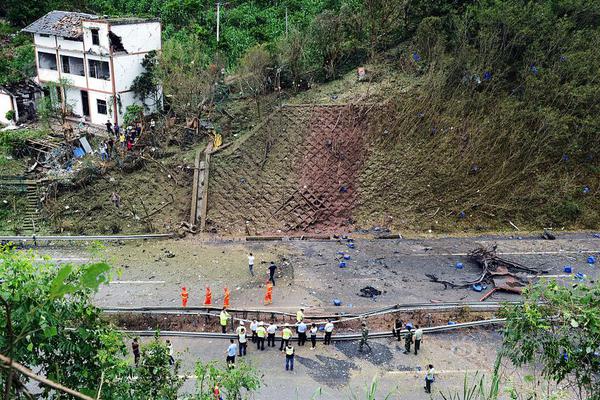 A research team studied the effects of social media on teenage mental health