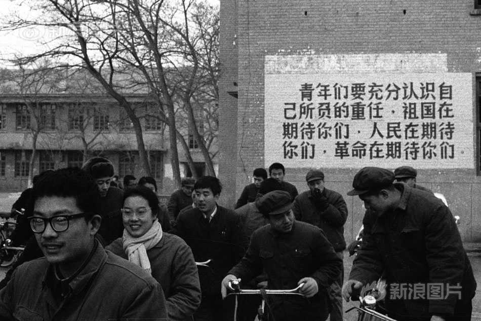 A team of scientists developed a new method to clean oil spills more efficiently