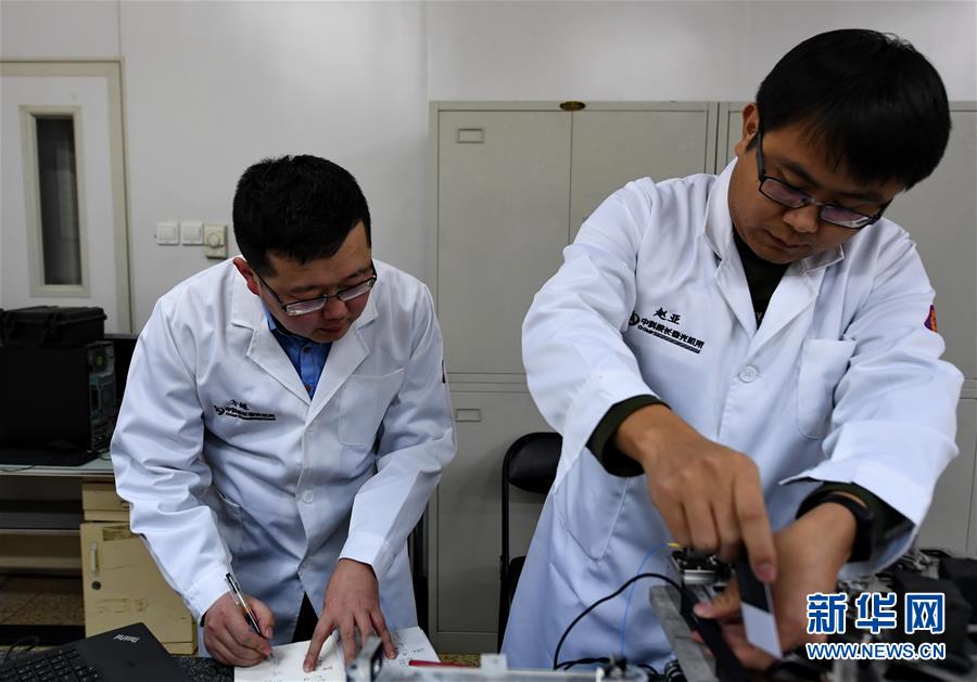 Scientists developed a new method to purify water using sunlight and a simple filter