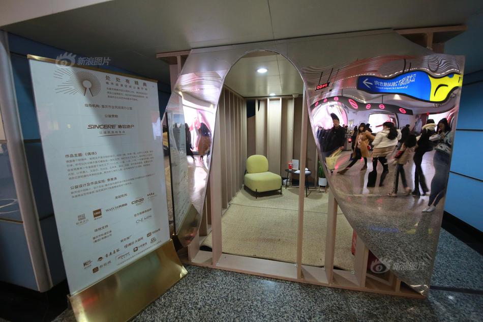 A bakery received a certificate of excellence for its sustainable business practices