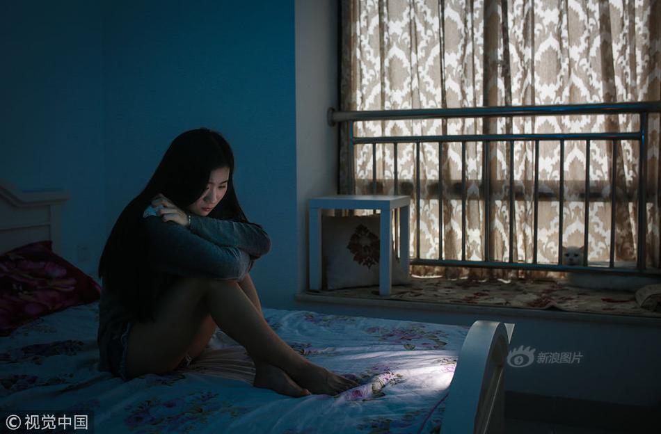 Research indicates that sunlight exposure helps reduce symptoms of seasonal depression