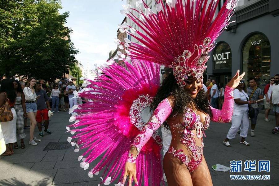 A gym added a new indoor pool for swimming lessons and exercise