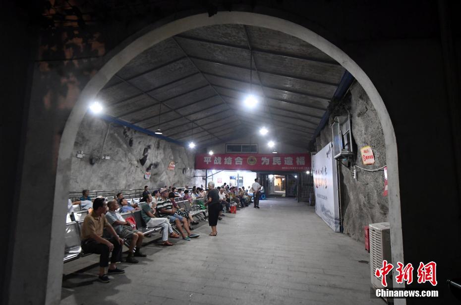 Researchers developed a new type of battery that is recyclable and better for the environment