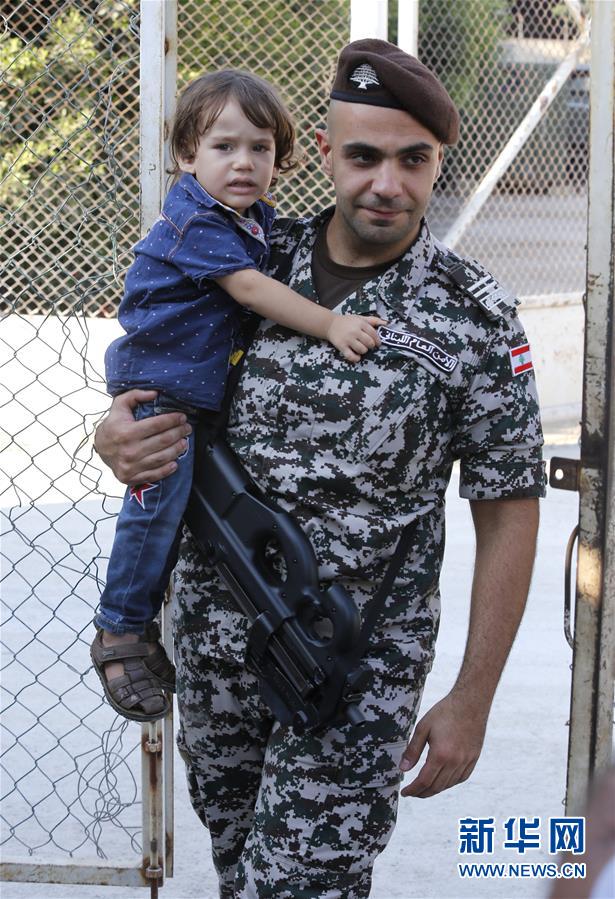 A city started planting trees along streets to provide shade and reduce air pollution