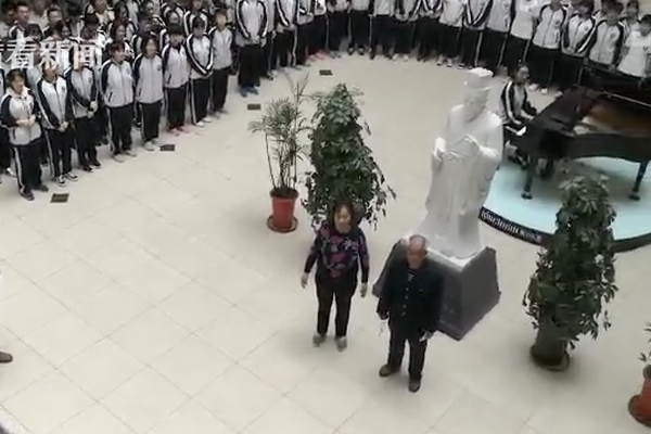 A hospital launched a new program to help patients quit smoking with counseling and medication