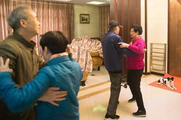 Researchers found that listening to music reduces anxiety