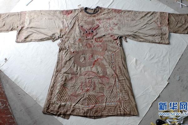 A airline improved its on time departure rate by upgrading its scheduling software