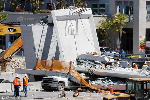 Book club selects Pulitzer Prize winning novel for monthly discussion