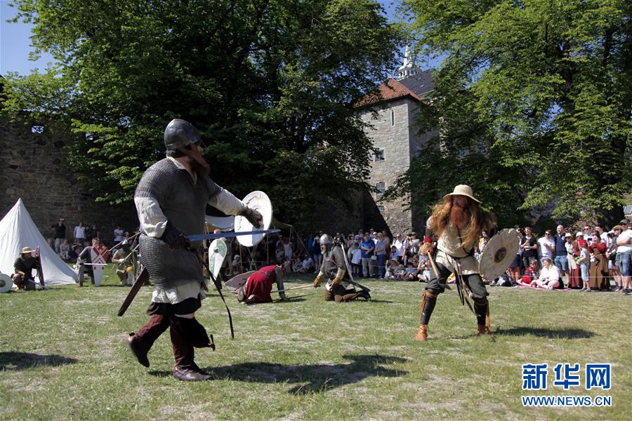 The government announced tax incentives for families who install energy-efficient windows