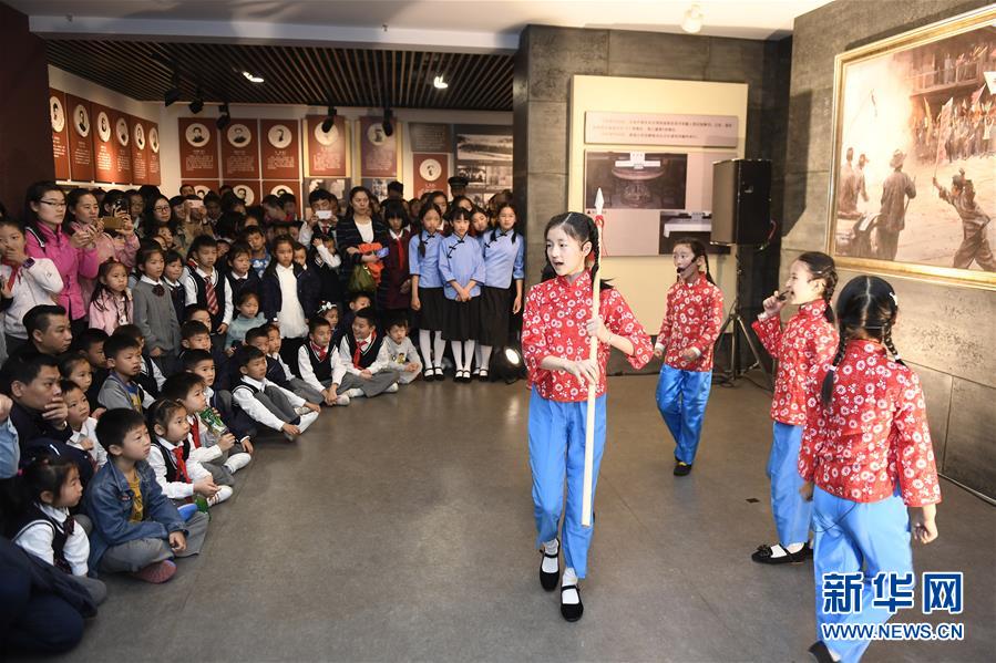 Apple announced the launch of its latest smartphone model featuring a more powerful processor and longer battery life