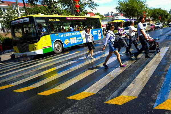 A new study showed that drinking enough water can improve skin health